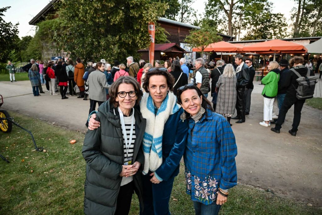 Tanya Berndsen, Susanne Suermondt, Yvonne Borrmann

